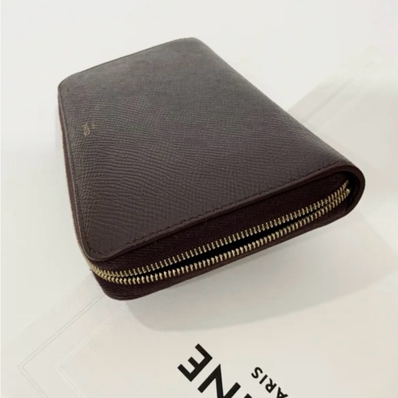 CELINE- ZIP WALLET in deep burgundy calfskin - Picture 6 of 12